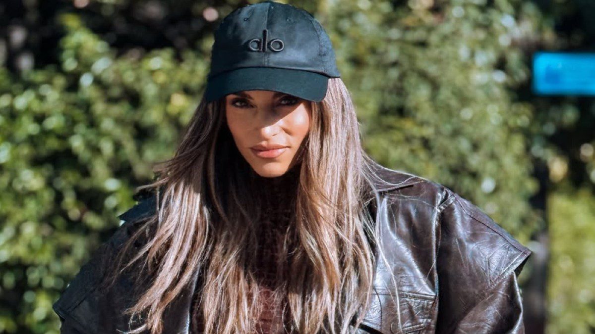 Αθηνά Οικονομάκου