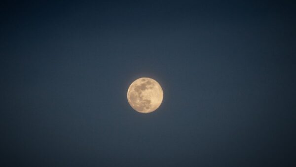 μπλε πανσέληνος