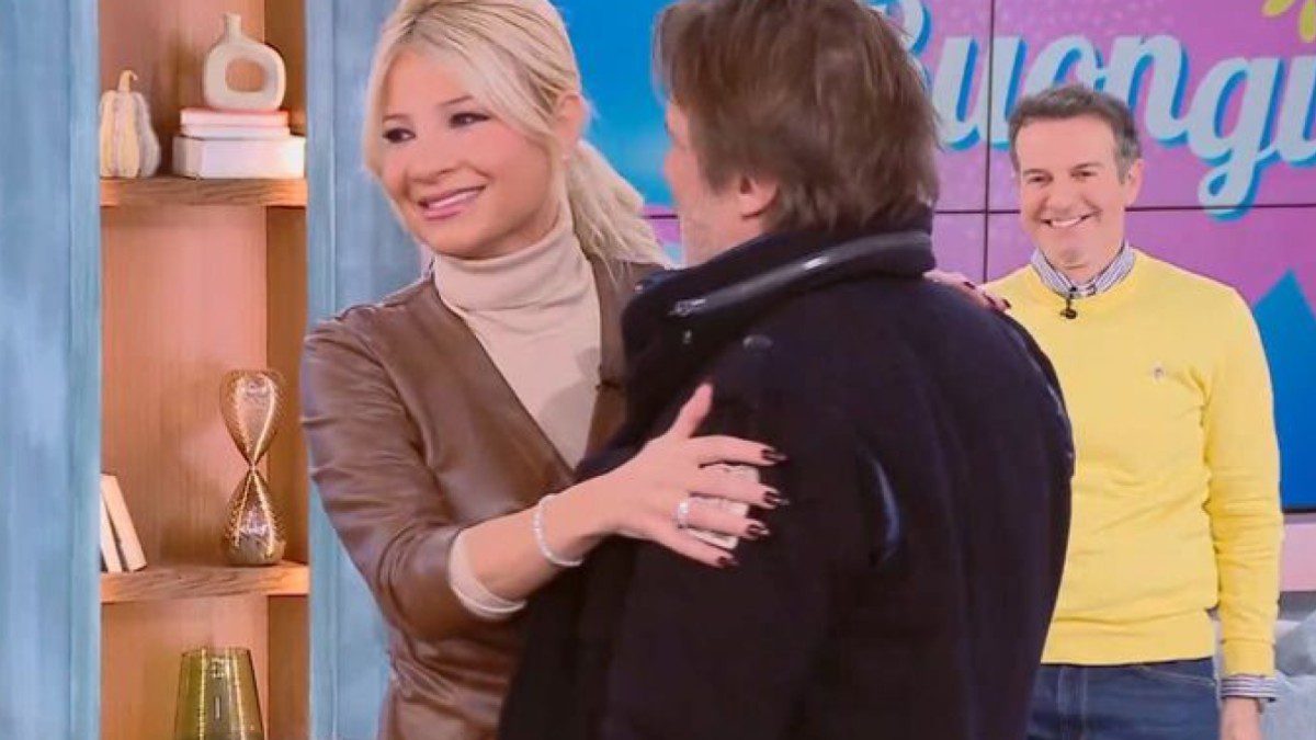 Ο Στράτος Τζώρτζογλου και η Φαίη Σκορδά