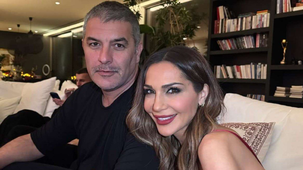 Έρωτα για τη Δέσποινα Βανδή και τον Βασίλη Μπισμπίκη