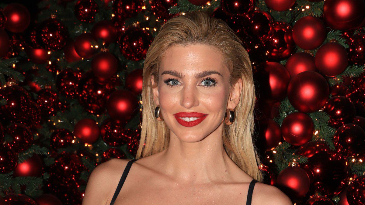 Βάλια Χατζηθεοδώρου