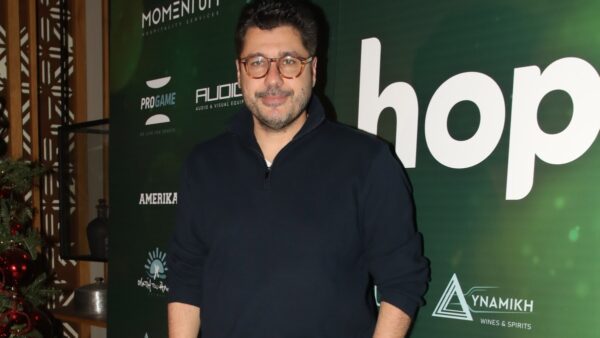 Λάμπρος Κωνσταντάρας