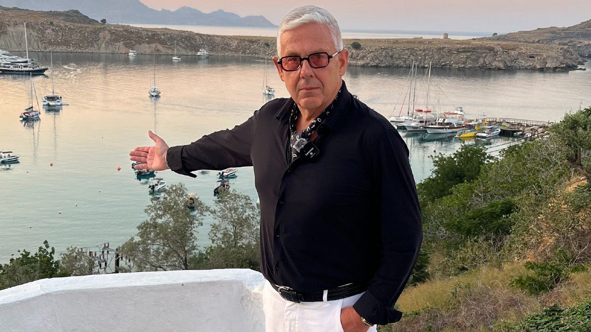 Τάσος Δούσης