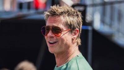 Μπραντ Πιτ: Έφτασε στην Ύδρα με την 33χρονη κούκλα σύντροφό του, Ινές Ντε Ραμόν (Φωτογραφίες)