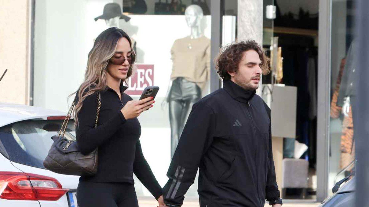 Έλενα Κώνστα: Αυτός είναι ο νέος της σύντροφος - Full in love σε έξοδό τους στη Γλυφάδα