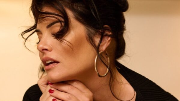 Η μαρία κορινθίου με μπαλαρίνες