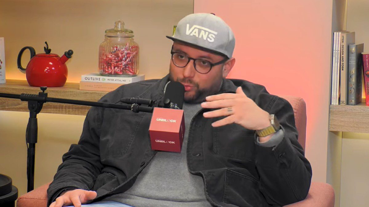 Ο Κώστας Μαλλιάτσης στο Youtube