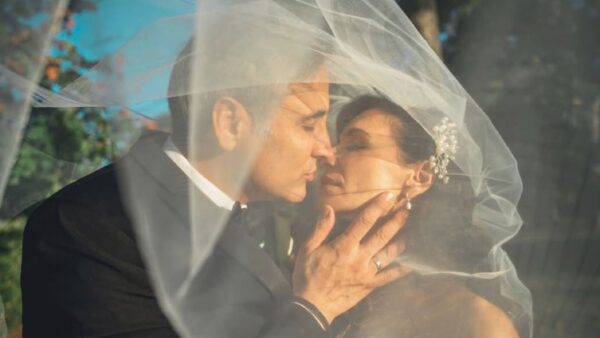 Η Μάρω Λύτρα στο γάμο της