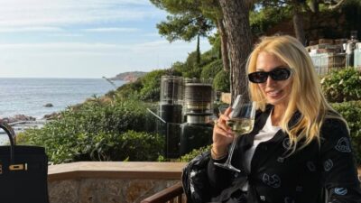 Η Κωνσταντίνα Σπυροπούλου σε έξοδό της