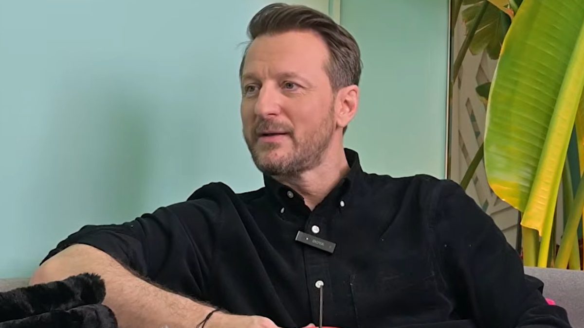 Κώστας Καραφώτης