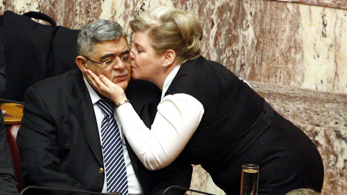 Νίκος Μιχαλολιάκος, Ελένη Ζαρούλια