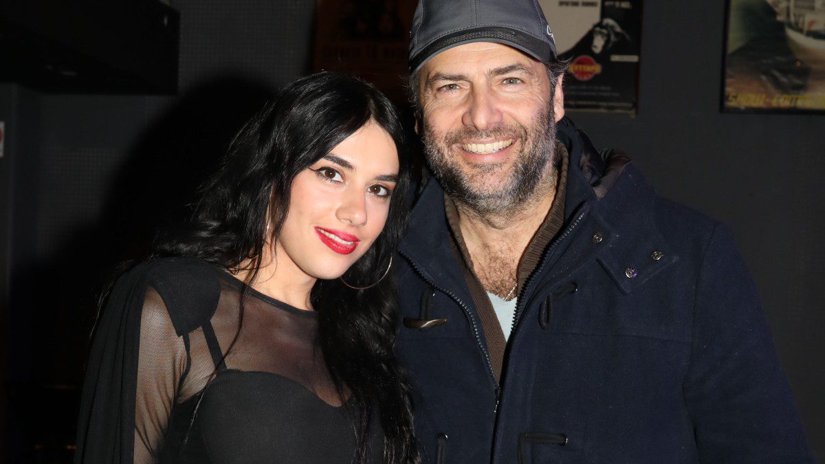 Παναγιώτης Μπουγιούρης, Αγγέλα Σιδηροπούλου