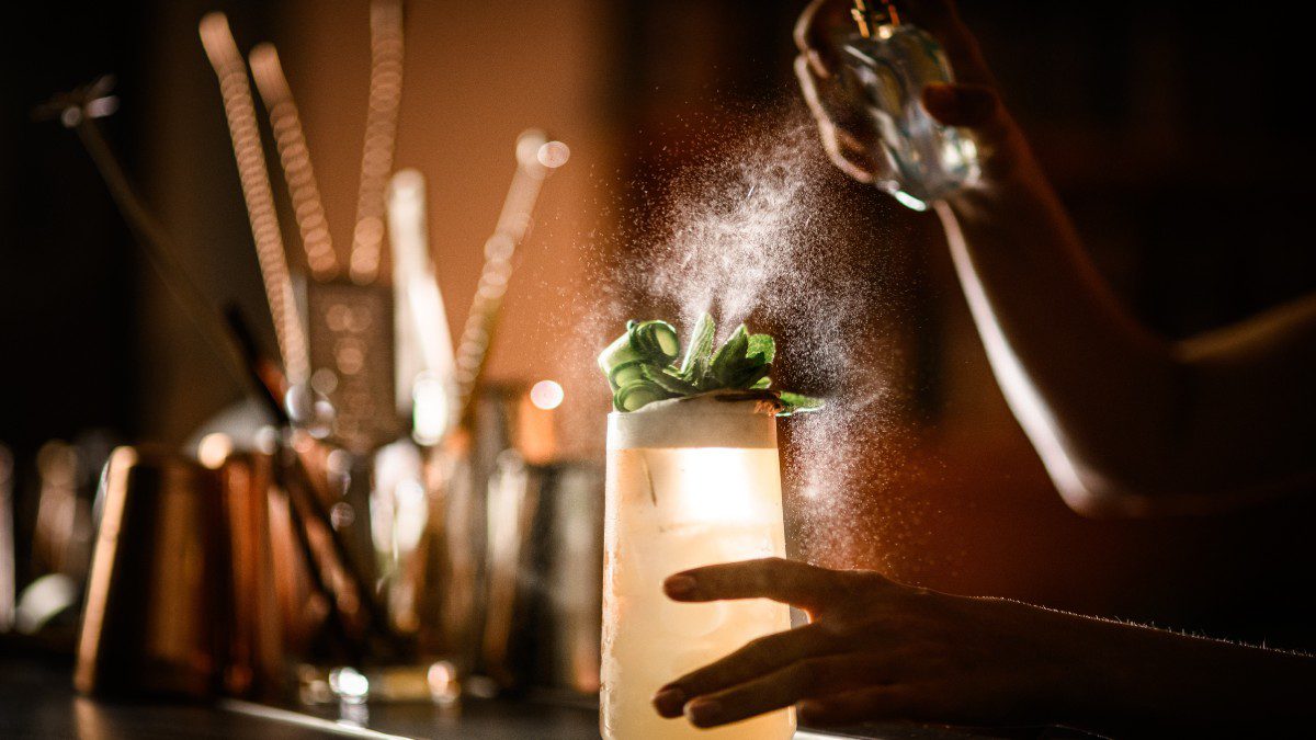 Κοκτέιλ σε μπαρ