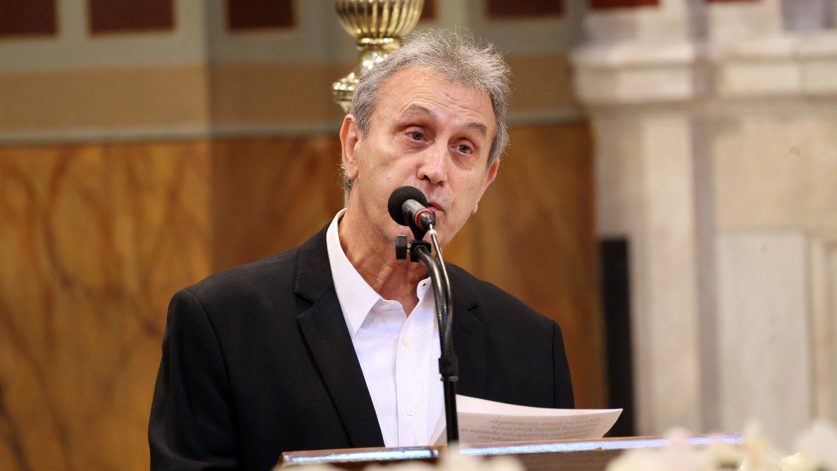 Γιώργος Νταλάρας