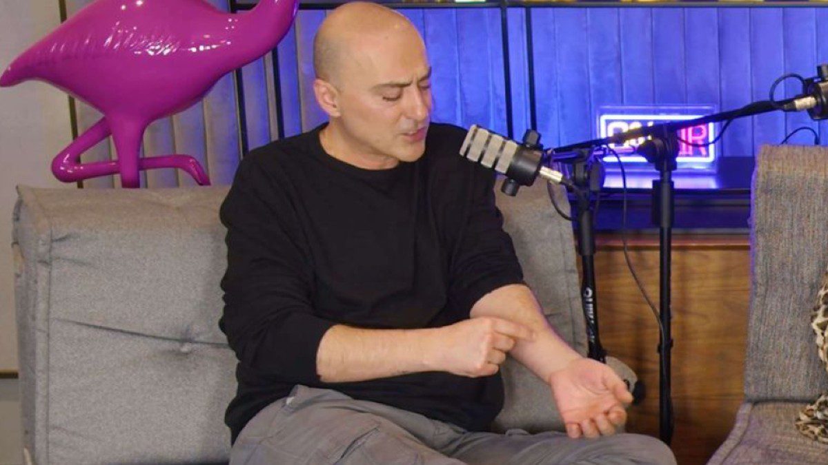 Θανάσης Αλευράς