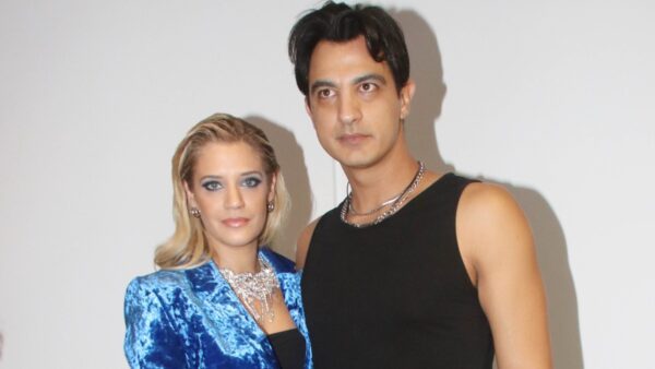 Θεωνά - Αναστασιάδης