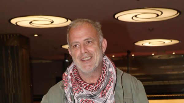 Πασχάλης Τσαρούχας